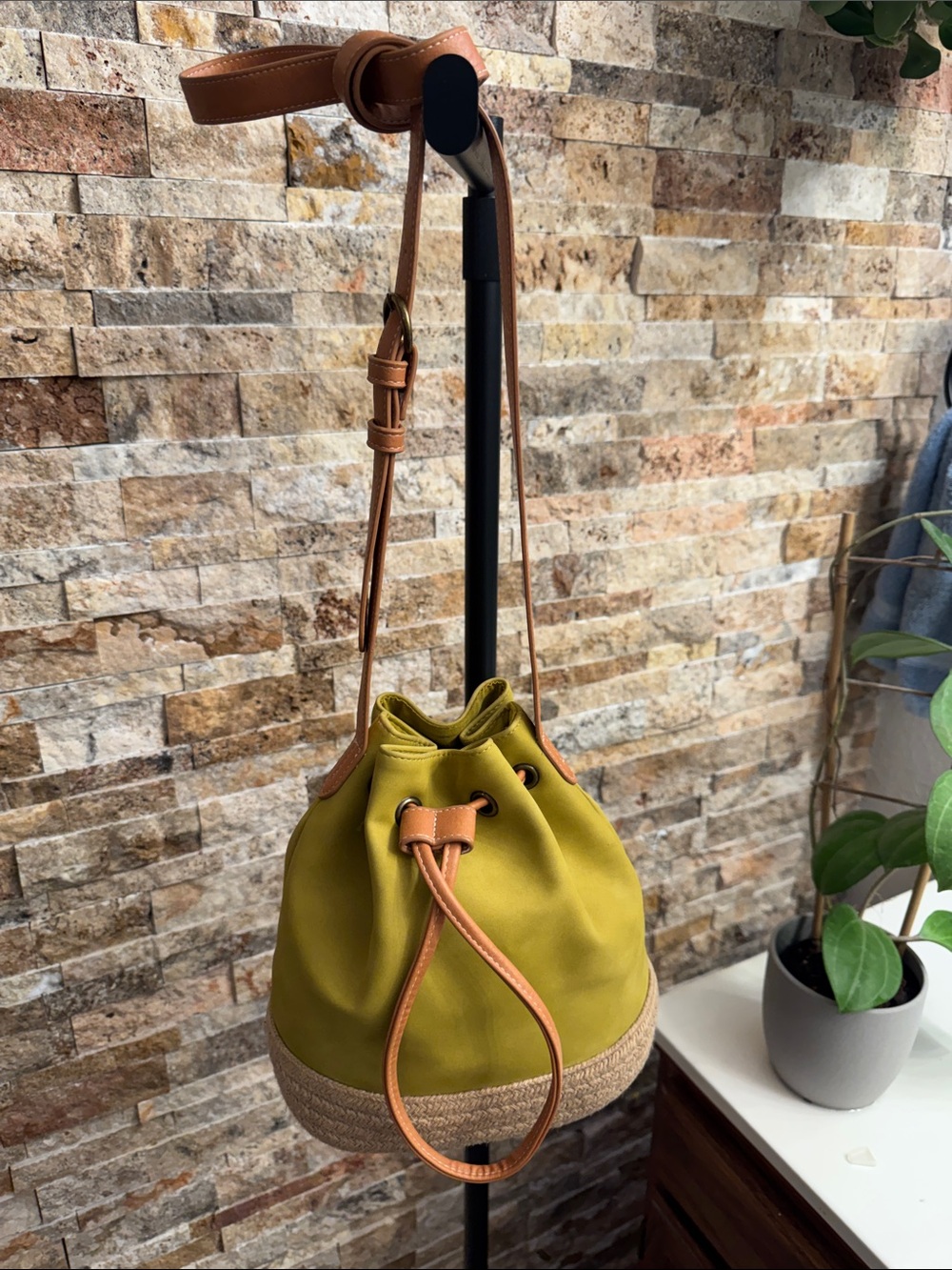 Universal Thread Olive Green Drawstring Bucket Crossbody with Tan Trim